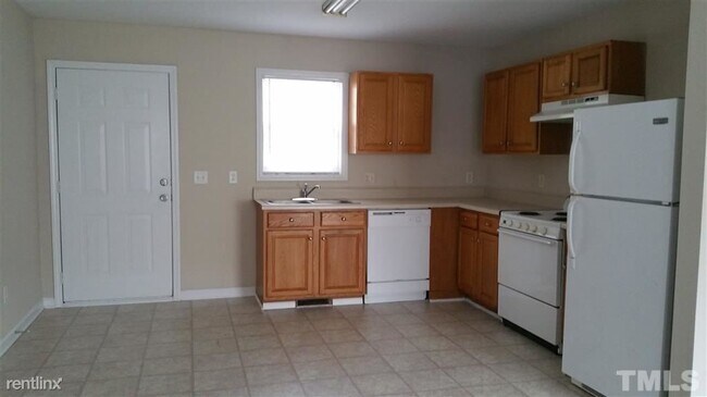 Building Photo - 4 br, 3 bath House - 3127 Woods Pl