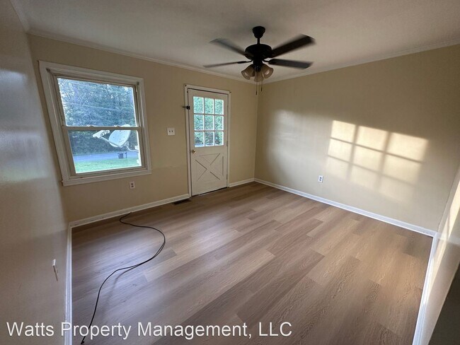 Foto del edificio - 3 br, 1 bath House - 401 Alta Lane