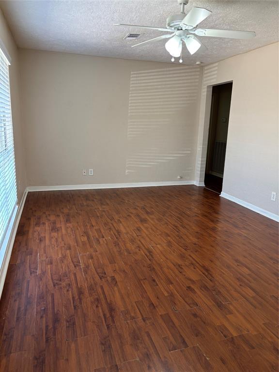 Building Photo - 3208 Suiter Way
