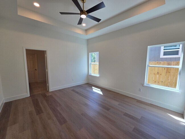 Foto del edificio - 16276 Jeet St