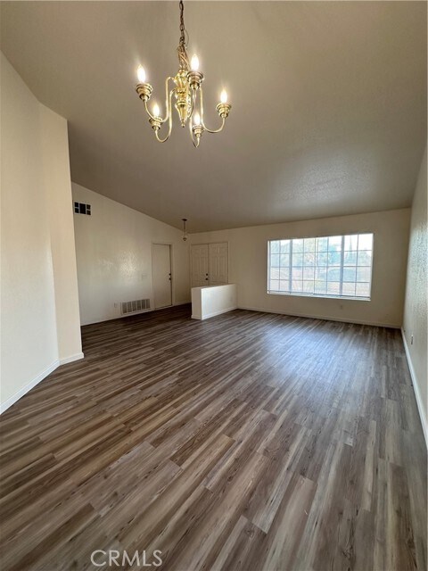 Building Photo - 11209 Desert Rose Dr