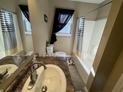 Foto del edificio - 9399 Oakdale St