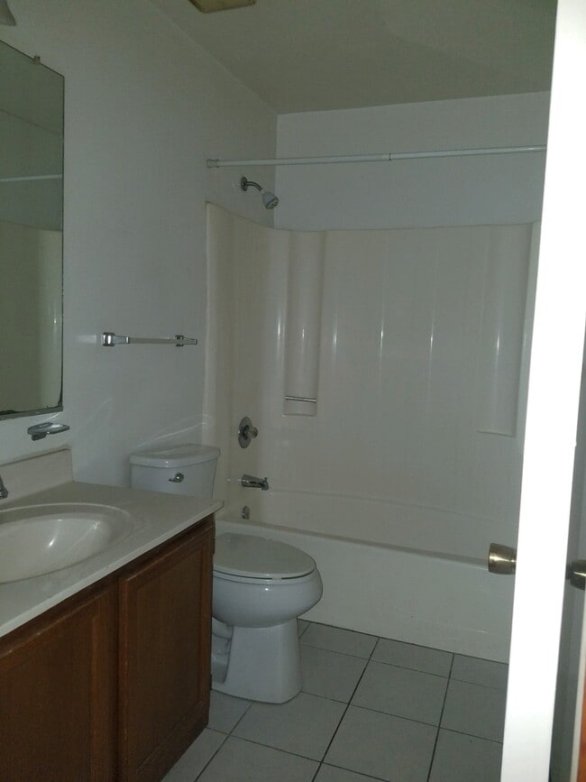 Building Photo - 3541 Clover Meadows Dr