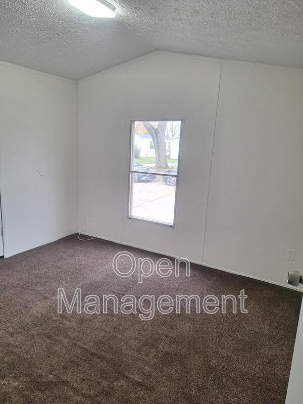 Foto del edificio - 301 Mantle Ave