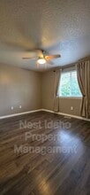 Building Photo - 3654 E Wormwood Ct