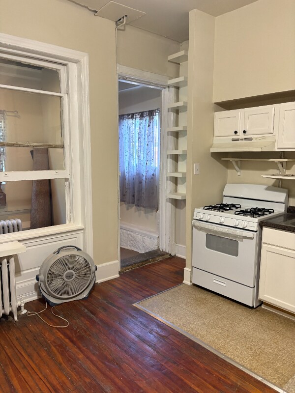 Foto del edificio - 4716 Cedar Ave