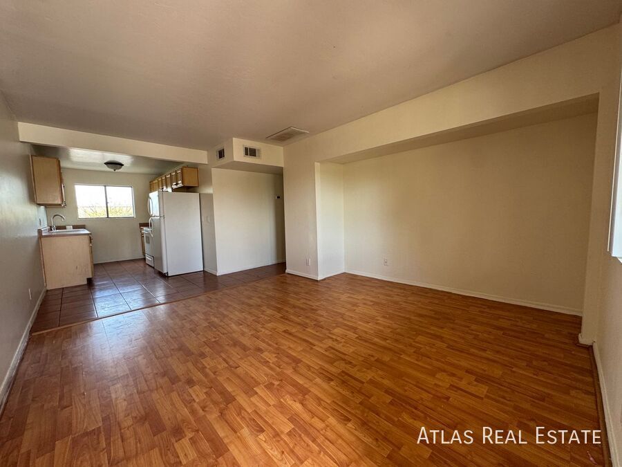 Foto principal - 2/1 Condo near Nash Elementary/ Gated Comm...