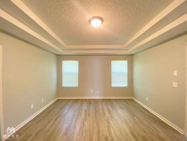 Building Photo - 11053 Campus Heights Ln