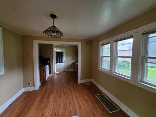 Foto del edificio - 222 N Grange Ave