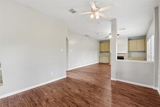 Building Photo - 3327 Shady Glen Ln