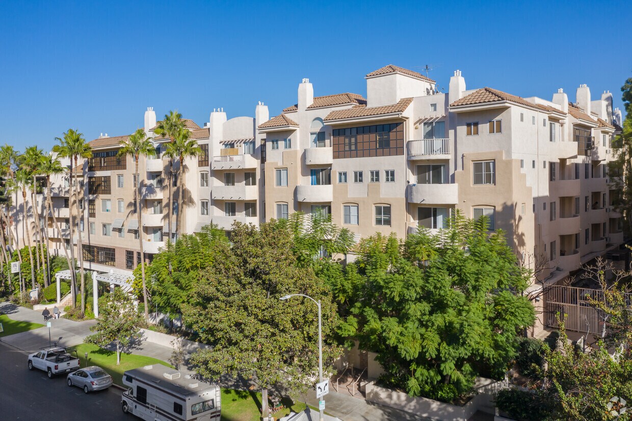 Villa Adobe Apartments Apartments In Los Angeles Ca Westside Rentals
