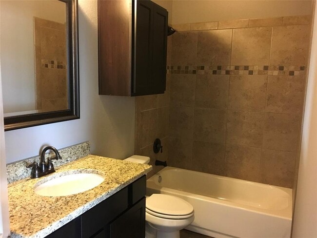 Building Photo - 200 Mauna Kea Ln