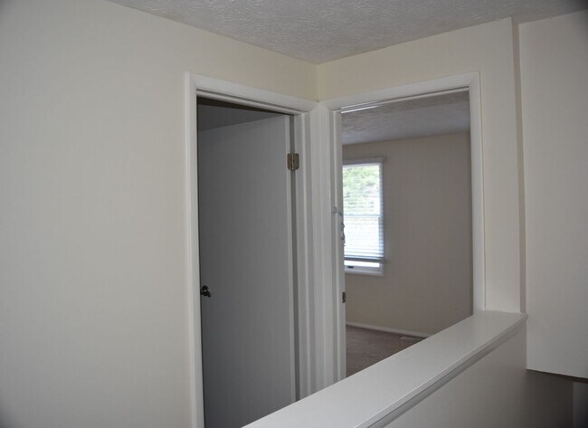 Foto del edificio - 3/2.5 Townhome in Quiet Subdivision Under ...
