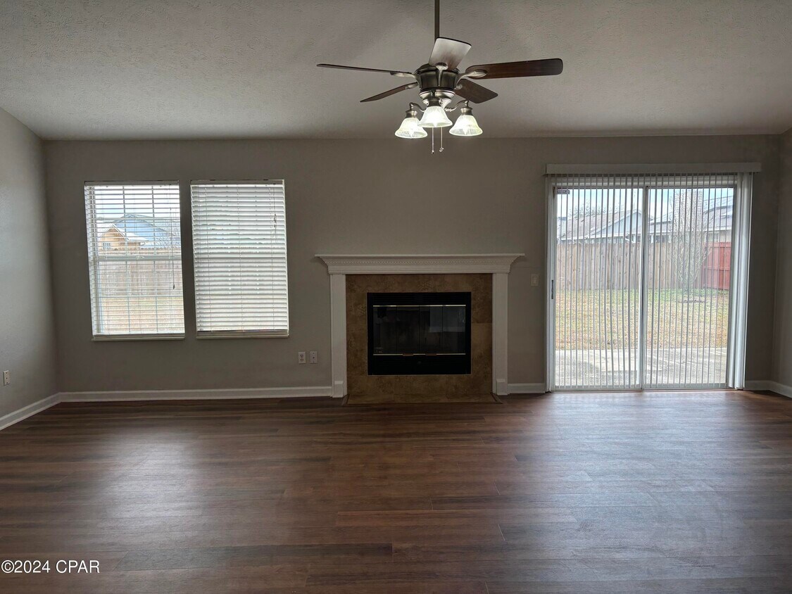 Primary Photo - 6802 Forsythe Dr