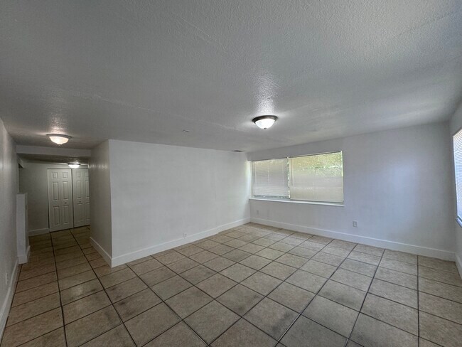 Foto del edificio - 1461 W Dania Beach Blvd