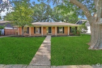 Building Photo - 5506 Braesvalley Dr