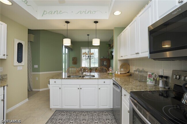 Foto del edificio - 3435 Laurelgreens Ln S