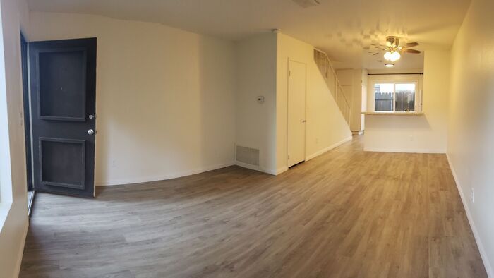 Primary Photo - Townhome close to Santee Lakes!