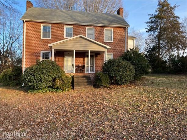 Foto del edificio - 6 br, 8 bath House - 4705 Shattalon Drive