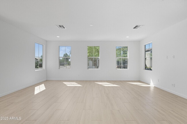 Foto del edificio - 26205 N 19th Ln