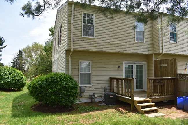 Photo - 7001 Roslyn Ave Townhome