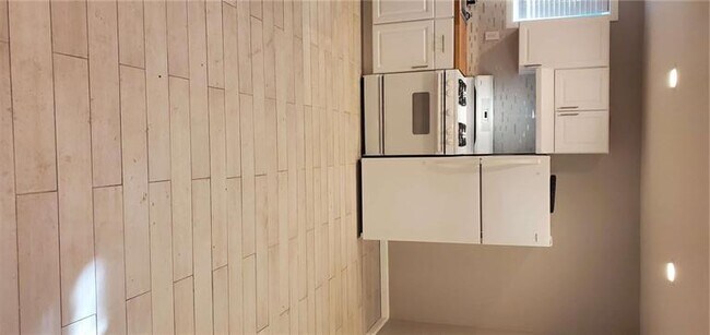 Foto del edificio - 1129 West Ave