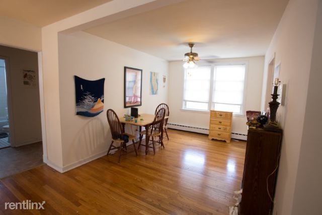 Foto del edificio - 2417 W Farragut Ave