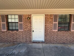 Building Photo - 311 N Joplin Ave
