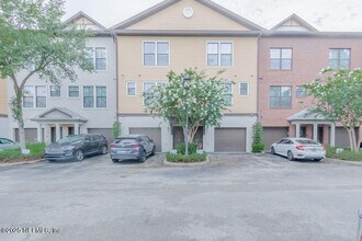 Building Photo - 9823 Tapestry Park Circle