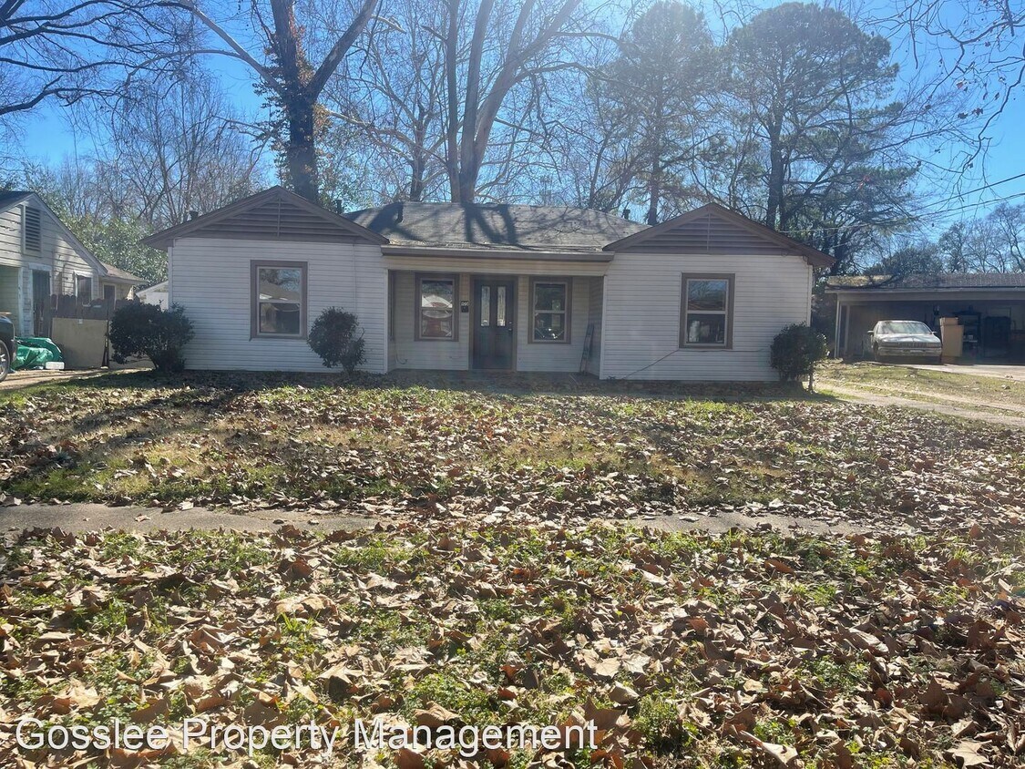 3 br, 2 bath House 105 E. Slattery Boule... House Rental in