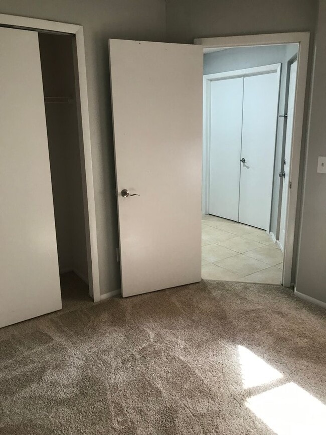 Building Photo - 7545SBD(50)