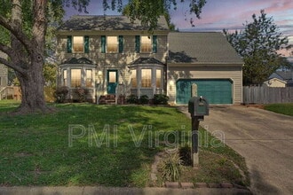 Building Photo - 932 Nugent Dr