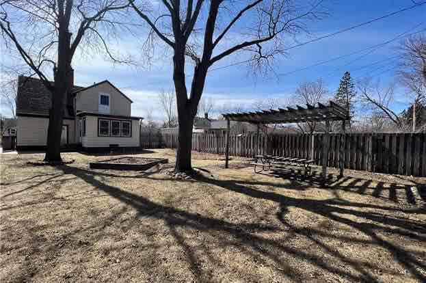 Building Photo - 1628 Valmont Ave