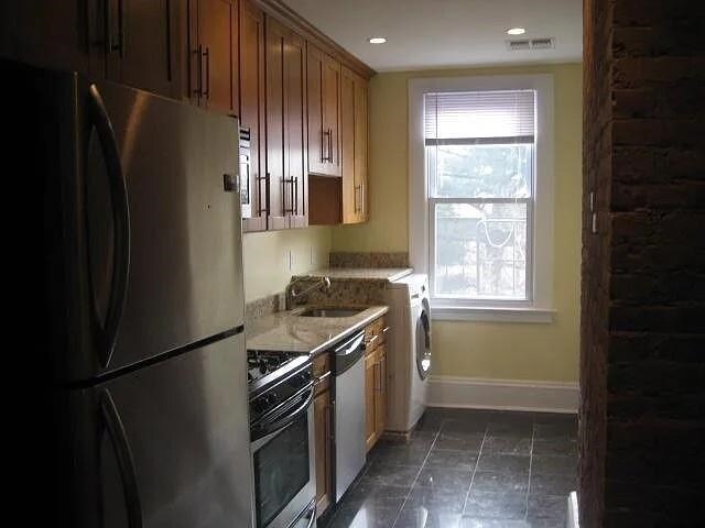 Foto del edificio - 253 5th St