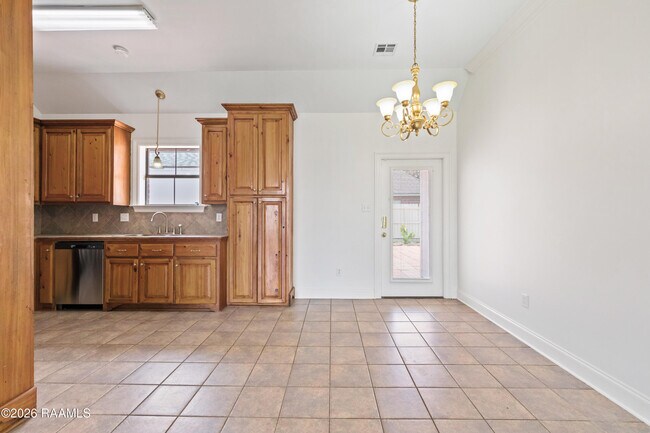 Foto del edificio - 206 Oak Hill Ln