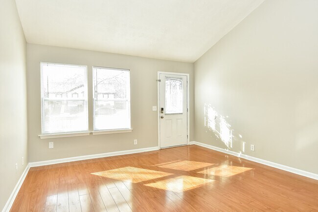 Building Photo - 108 Cedarmont Cir