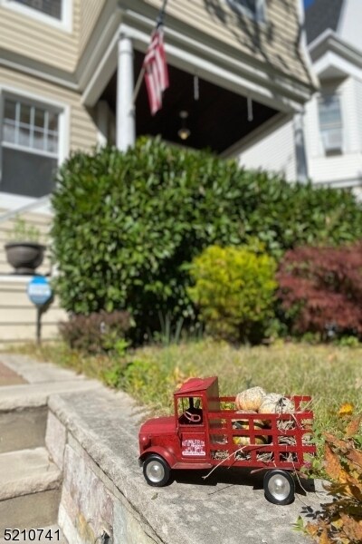 Foto del edificio - 206 Hillside Ave