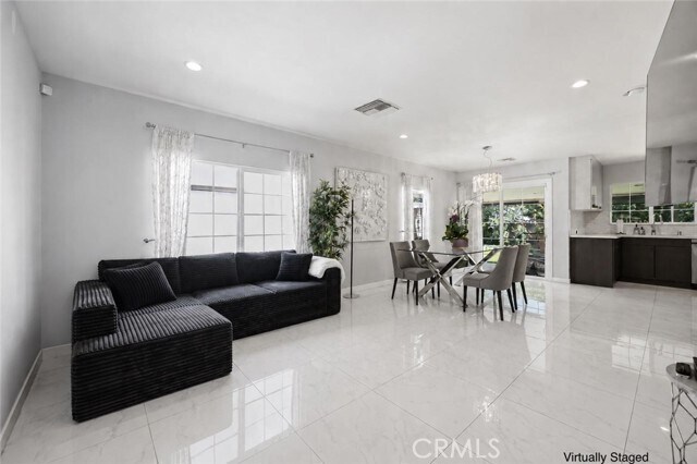 Foto del edificio - 12954 Bosworth St