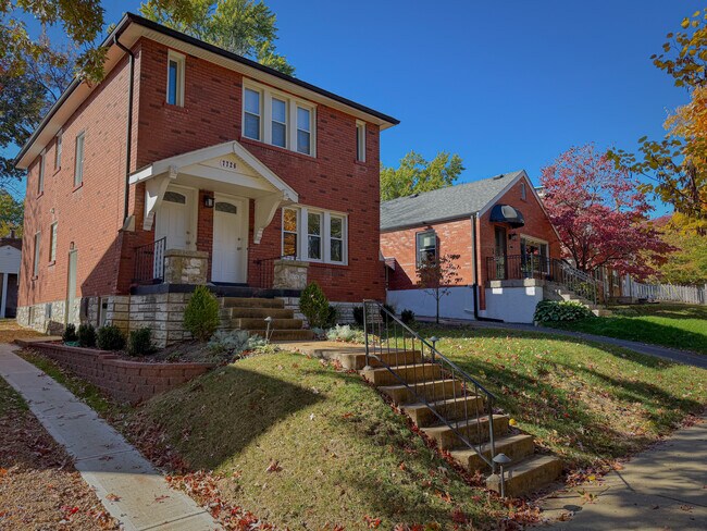 Foto del edificio - 7726 Arthur Ave