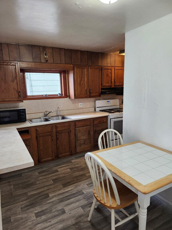 Foto del edificio - 784 Locust Ave