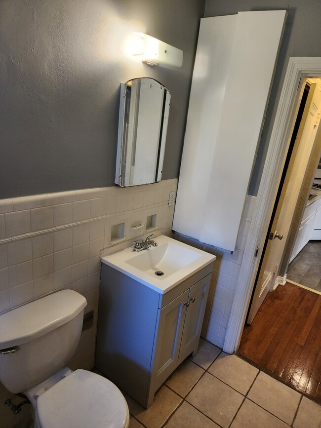 Building Photo - Relleum