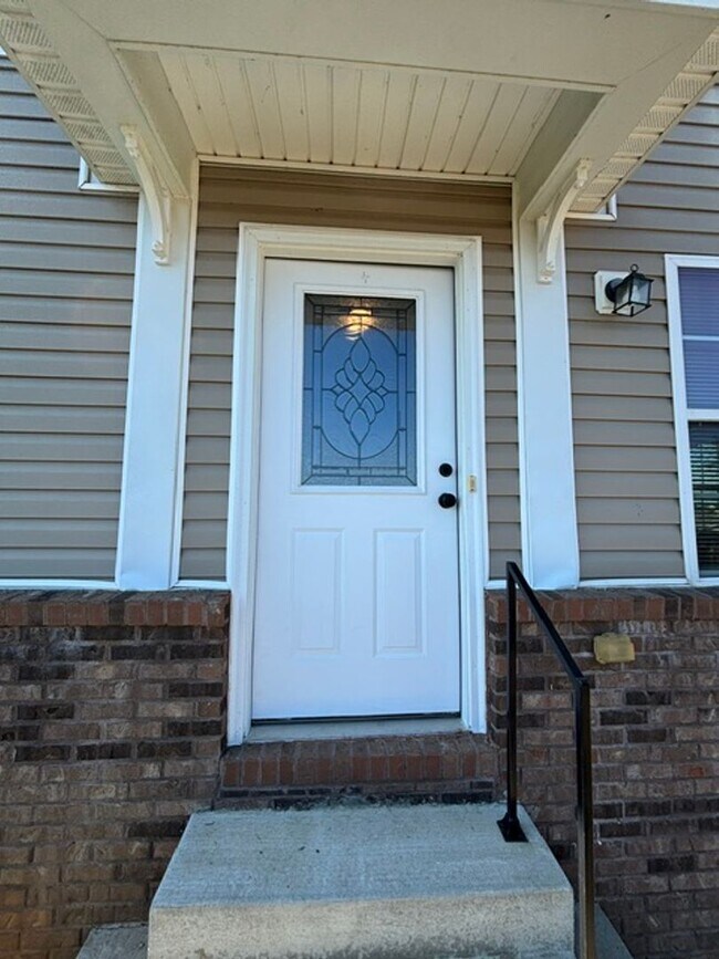 Foto del edificio - 160 Vineland Pkwy Dr