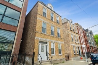 Building Photo - 720 N Throop St