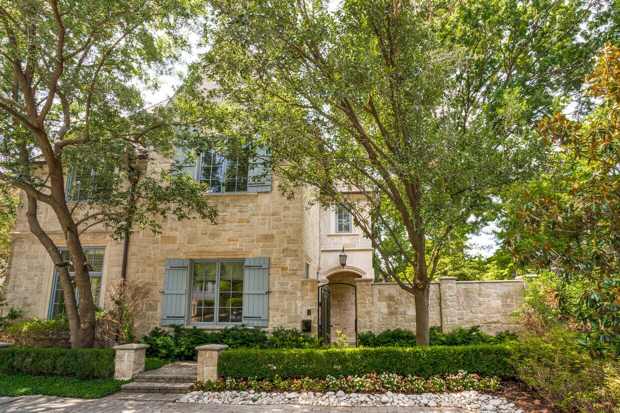 3413 Potomac Ave Unit B, Dallas, TX 75205 Condo for Rent in Dallas