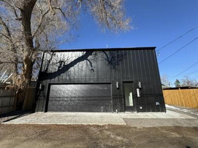 Foto del edificio - 4110 S Logan St