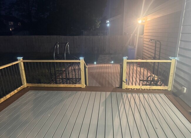 Foto del edificio - 6010 Pink Dr