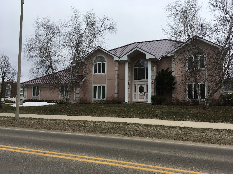 416 Clara Ave Unit First Floor, Wisconsin Dells, WI 53965 Room for