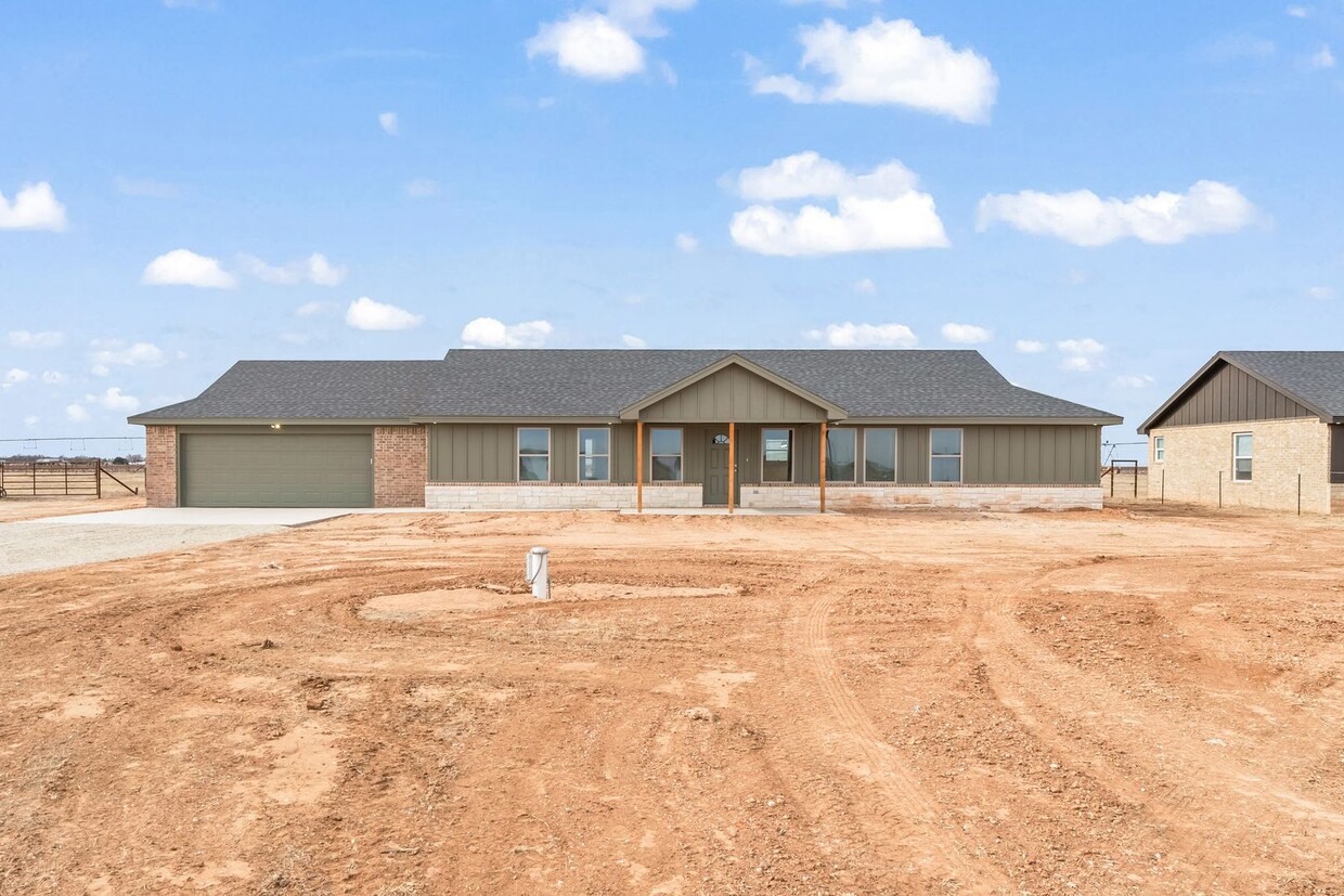 Foto principal - New Construction Home In Idalou ISD!