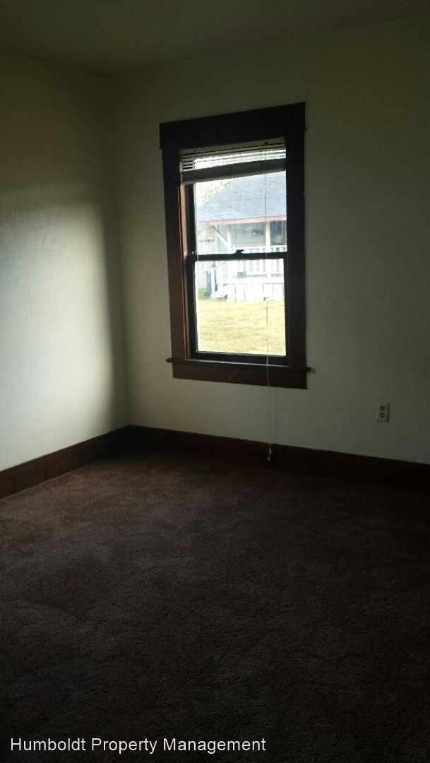 Building Photo - 2 br, 1 bath House - 1144 11th Street