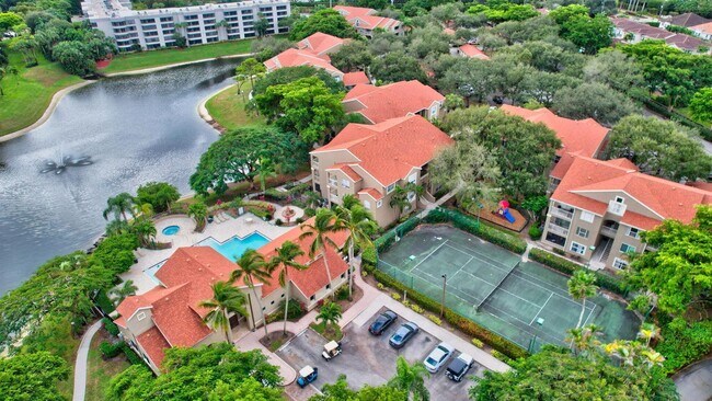 Foto del edificio - 1845 Palm Cove Blvd